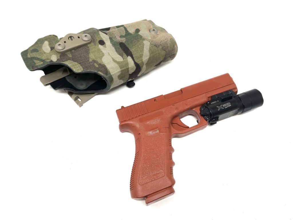 【ひろ】6354DO サファリランド グロック17+ライト用ホルスター Safariland Glock17 w/Light 6354DO Holster w/QLS19